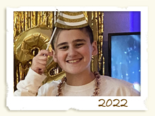 2022